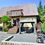 Villa Comfortable With A Garden,