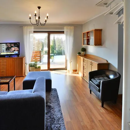 Villa Comfortable With A Garden, *