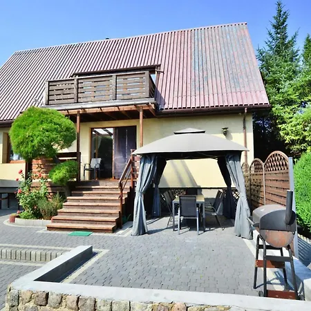Villa Comfortable With A Garden,